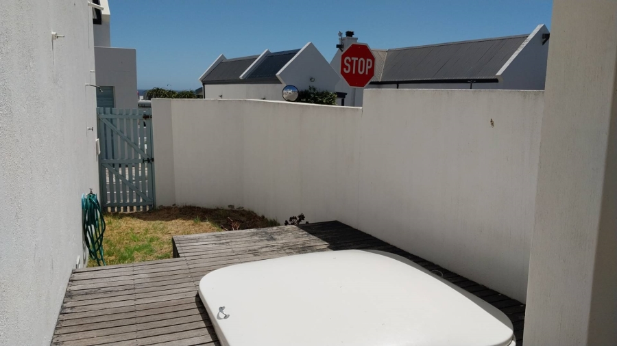 To Let 3 Bedroom Property for Rent in Big Bay Western Cape